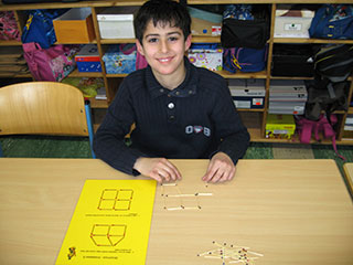 MathePlus: Knobeleien mit Streichhölzern - www.eichendorffschule-moers.de