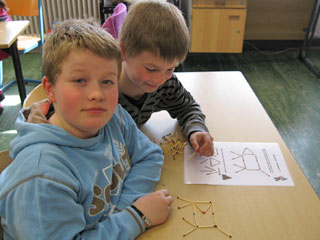 MathePlus: Knobeleien mit Streichhölzern - www.eichendorffschule-moers.de